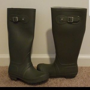 Olive Green rainboots